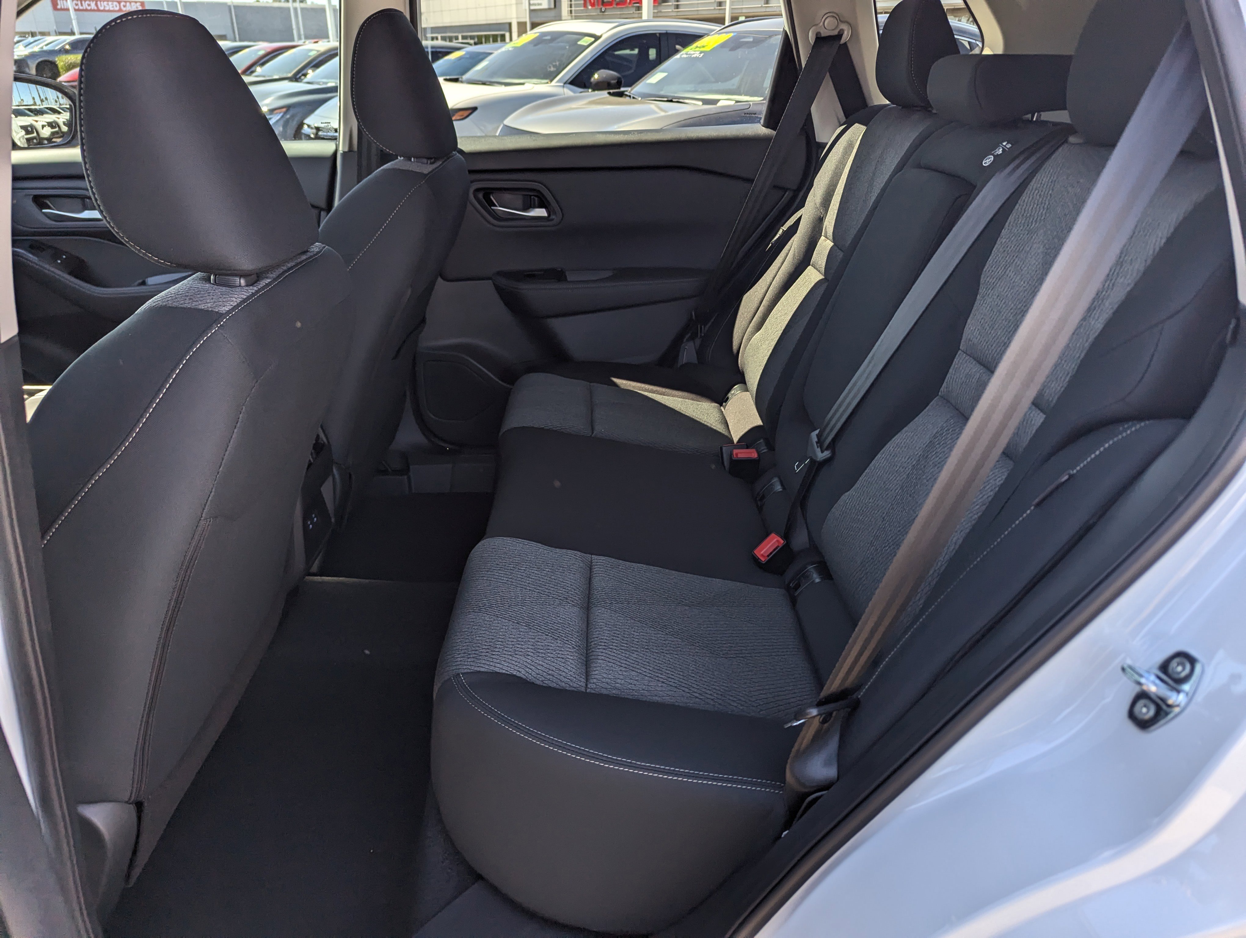 New 2026 Nissan Rogue SV image 8