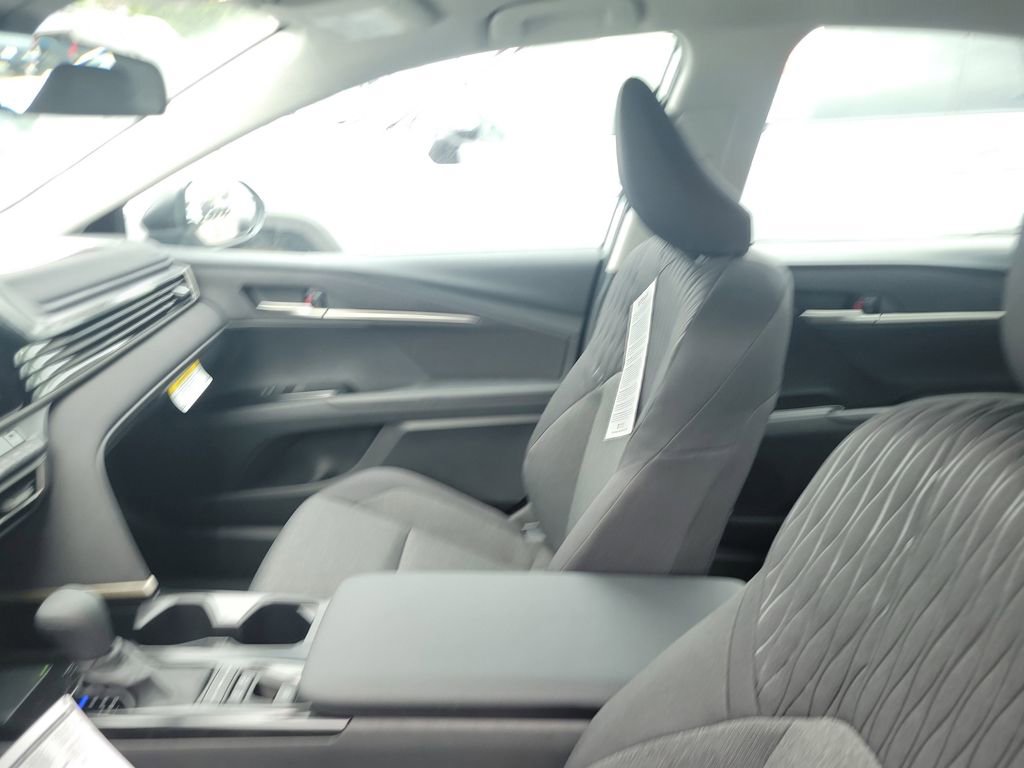 New 2026 Toyota Camry LE image 18