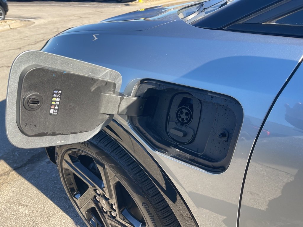 New 2025 Chevrolet Equinox EV RS image 10