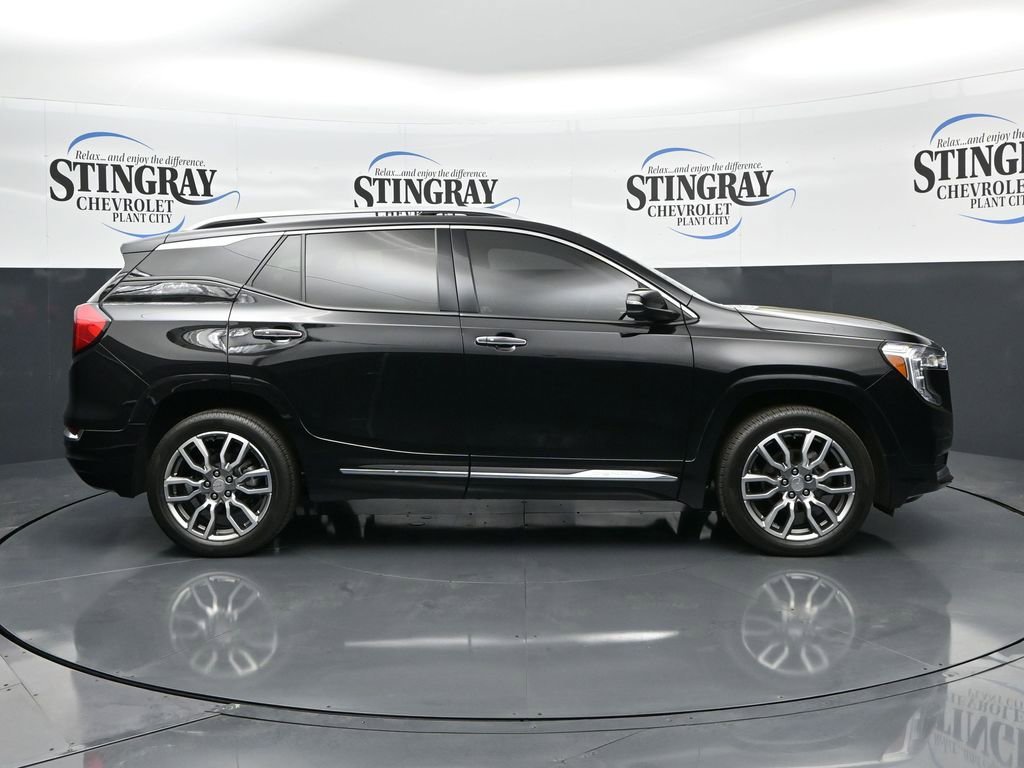 Certified 2024 GMC Terrain Denali image 9