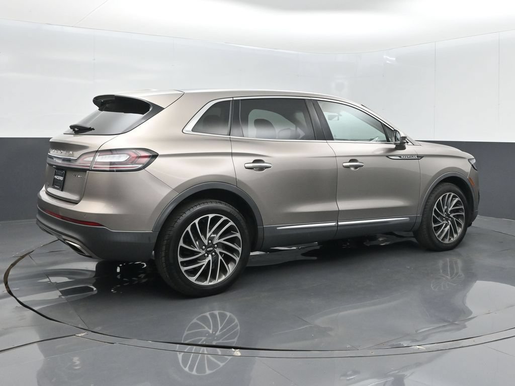 Used 2019 Lincoln Nautilus Reserve AWD/4WD image 8