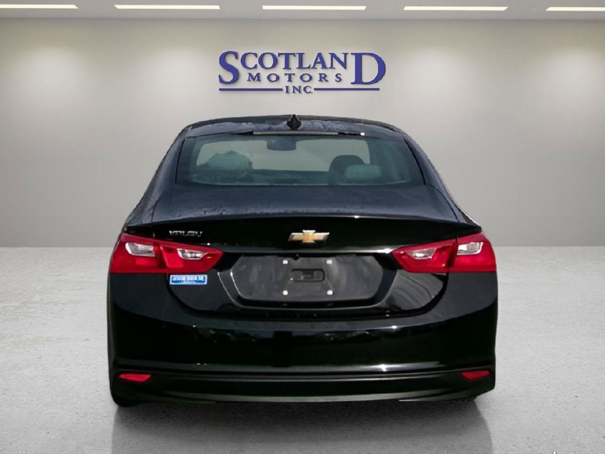 Used 2024 Chevrolet Malibu LS FWD image 7