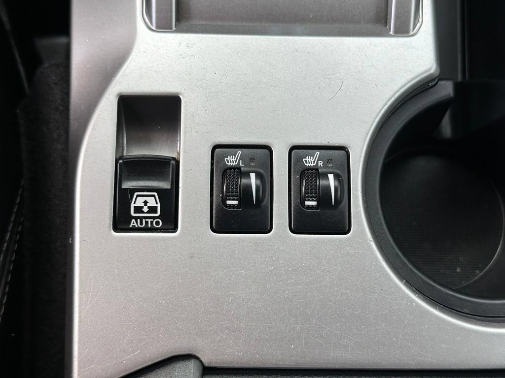 Used 2019 Toyota 4Runner SR5 Premium AWD/4WD image 26