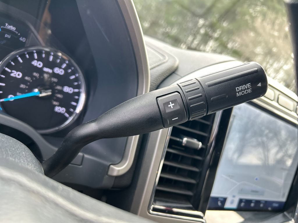 Used 2022 Ford F250 Lariat w/ Lariat Value Package image 26