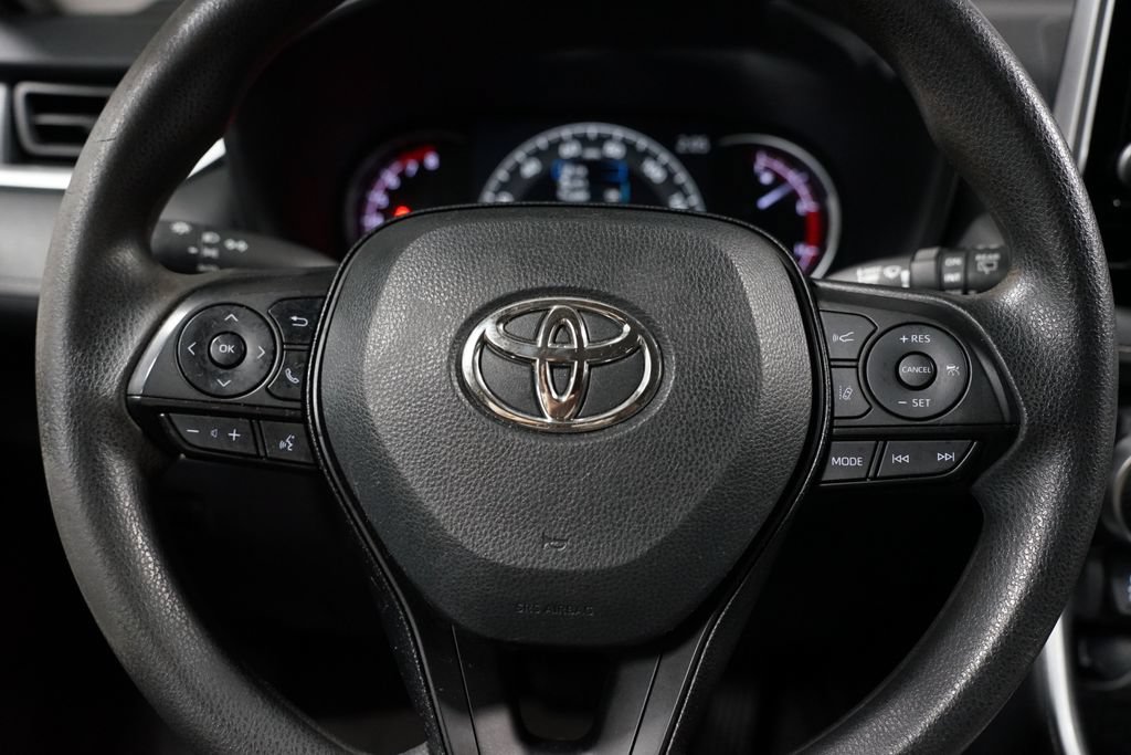 Used 2023 Toyota RAV4 XLE FWD image 12