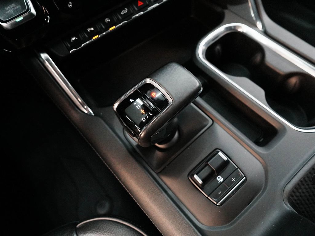 Used 2024 GMC Sierra 1500 Denali w/ Technology Package AWD/4WD image 27