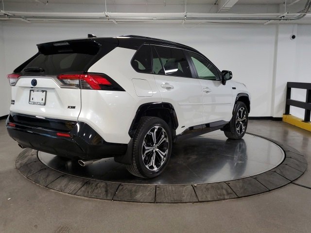 Used 2023 Toyota RAV4 XSE w/ Weather Package image 9