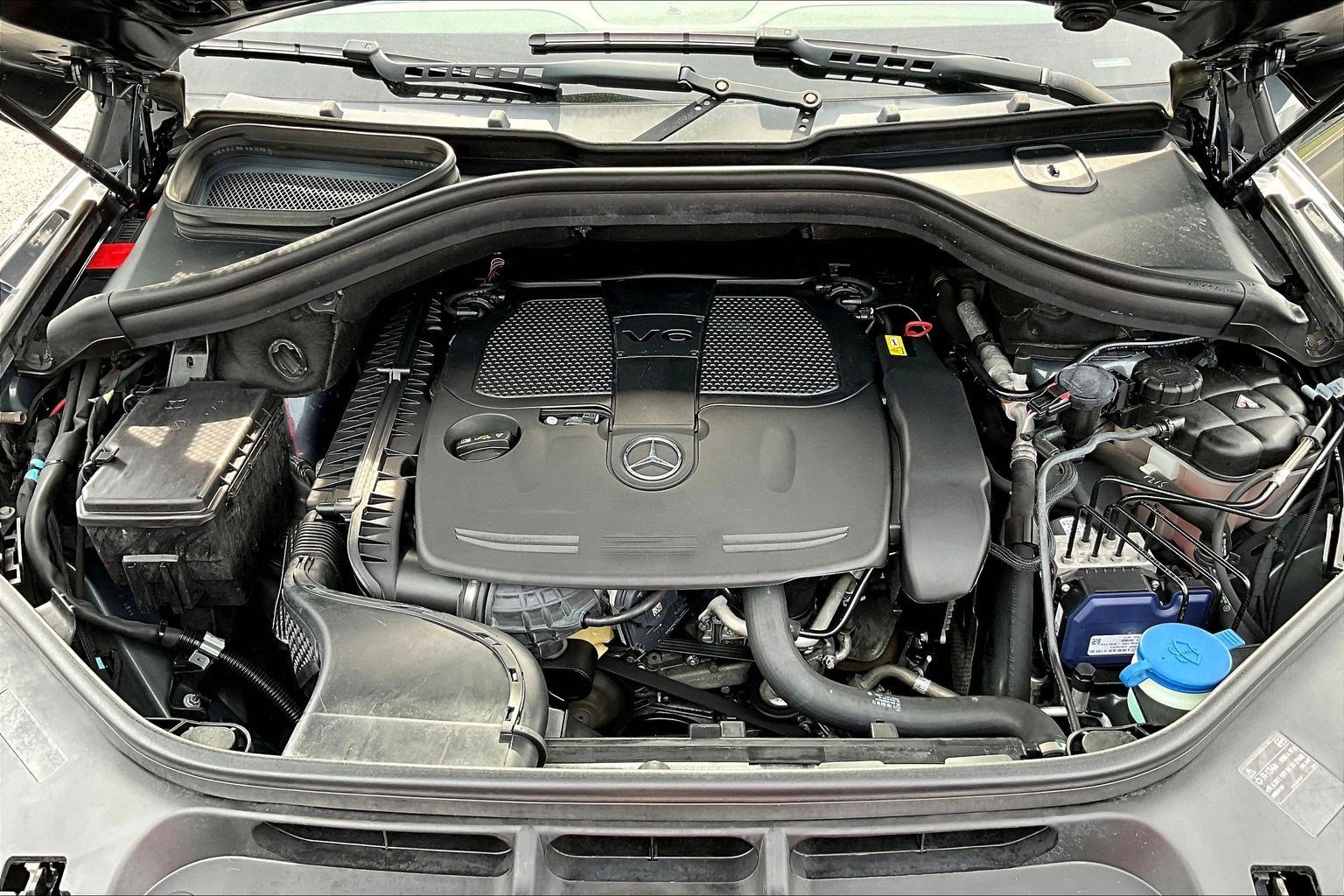 Used 2015 Mercedes-Benz ML 350 2WD image 30