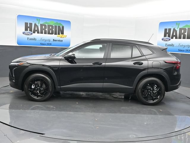 New 2026 Chevrolet Trax LT w/ Driver Confidence Package FWD image 2