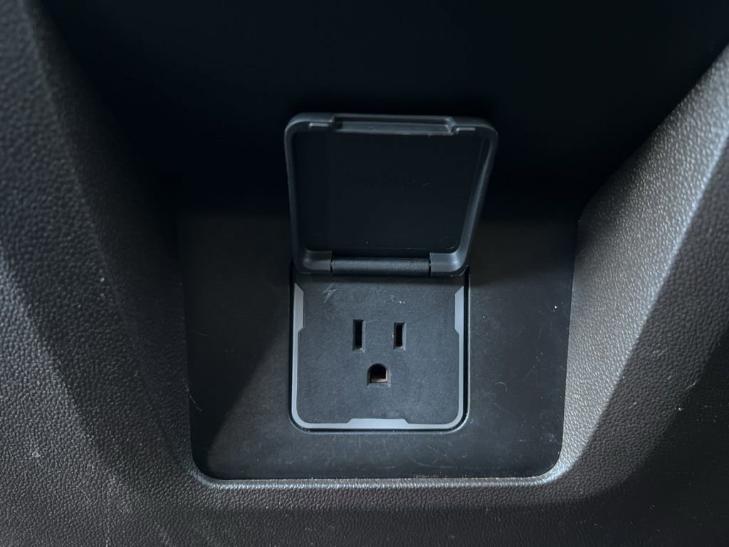 Used 2021 Chevrolet Tahoe LT image 14