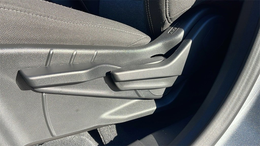 Used 2026 GMC Terrain Elevation w/ Black Edition image 16