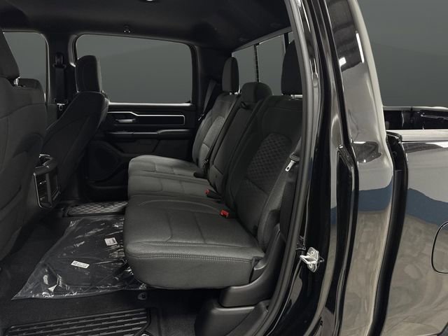New 2026 RAM 1500 4x4 Crew Cab image 28