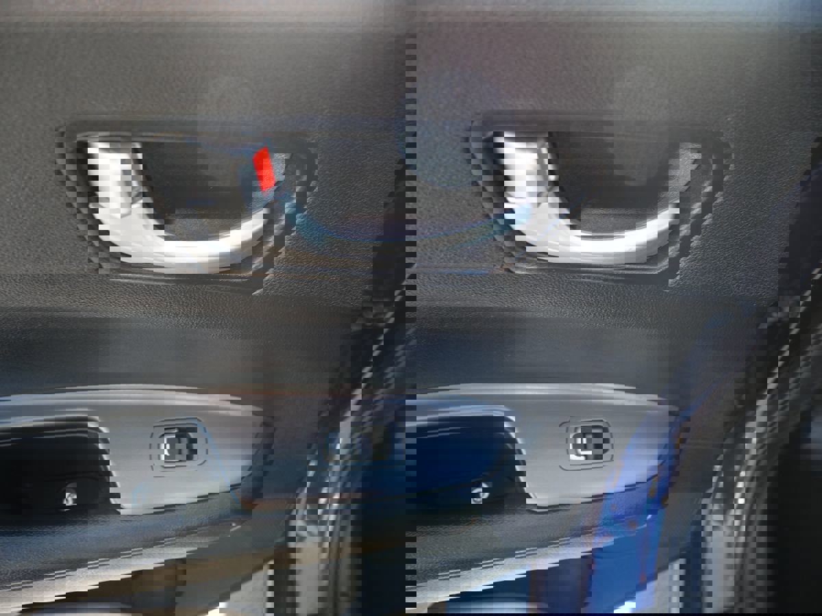 Used 2019 Kia Optima LX image 24