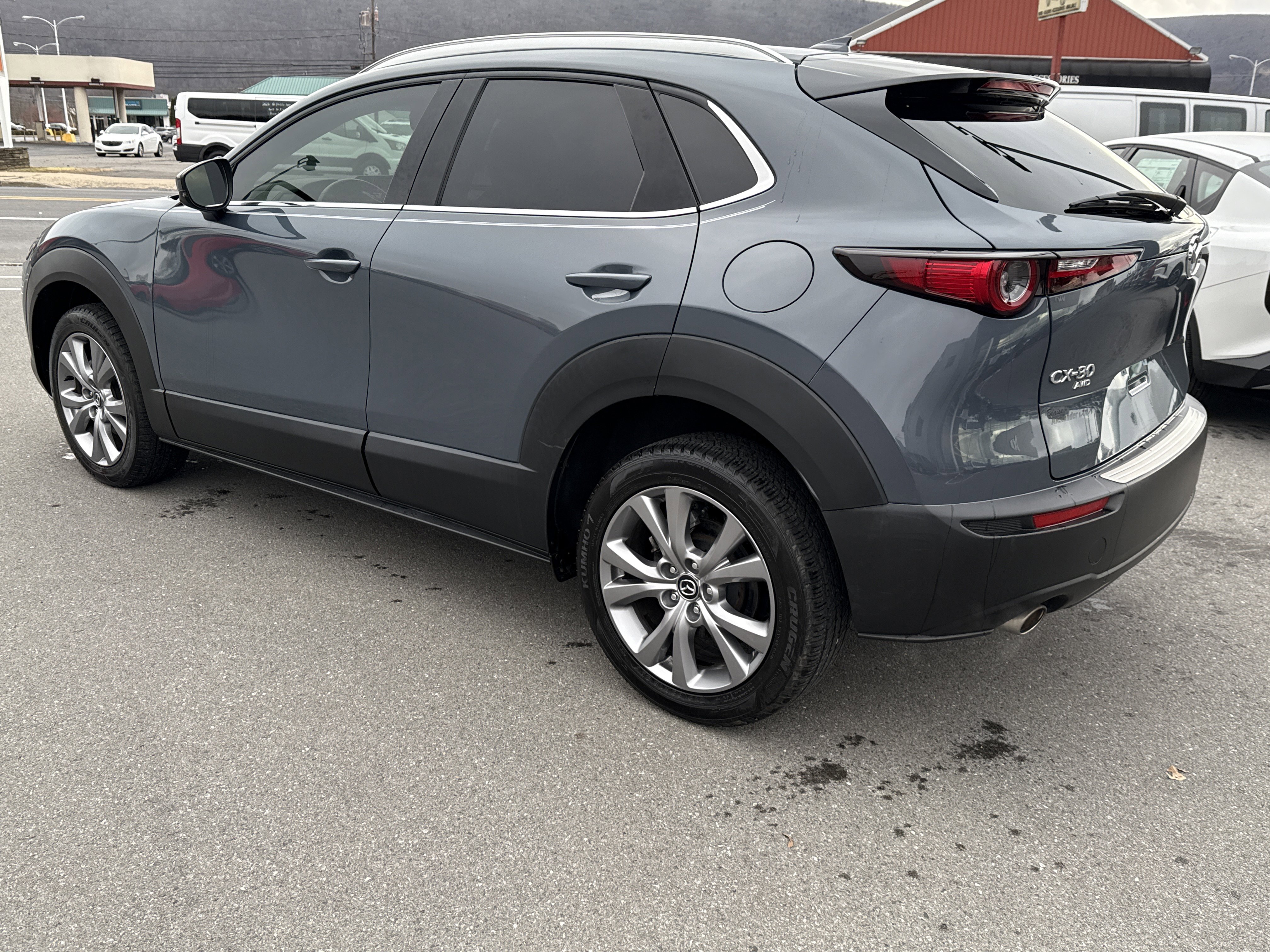 Used 2021 MAZDA CX-30 AWD 2.5 S w/ Premium Package image 6