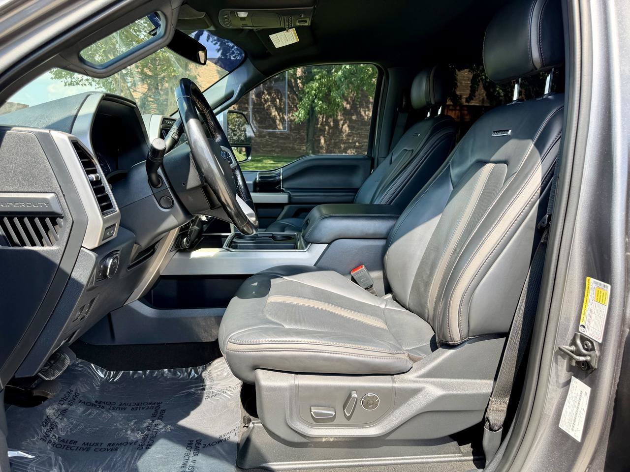 Used 2022 Ford F350 Platinum AWD/4WD image 20