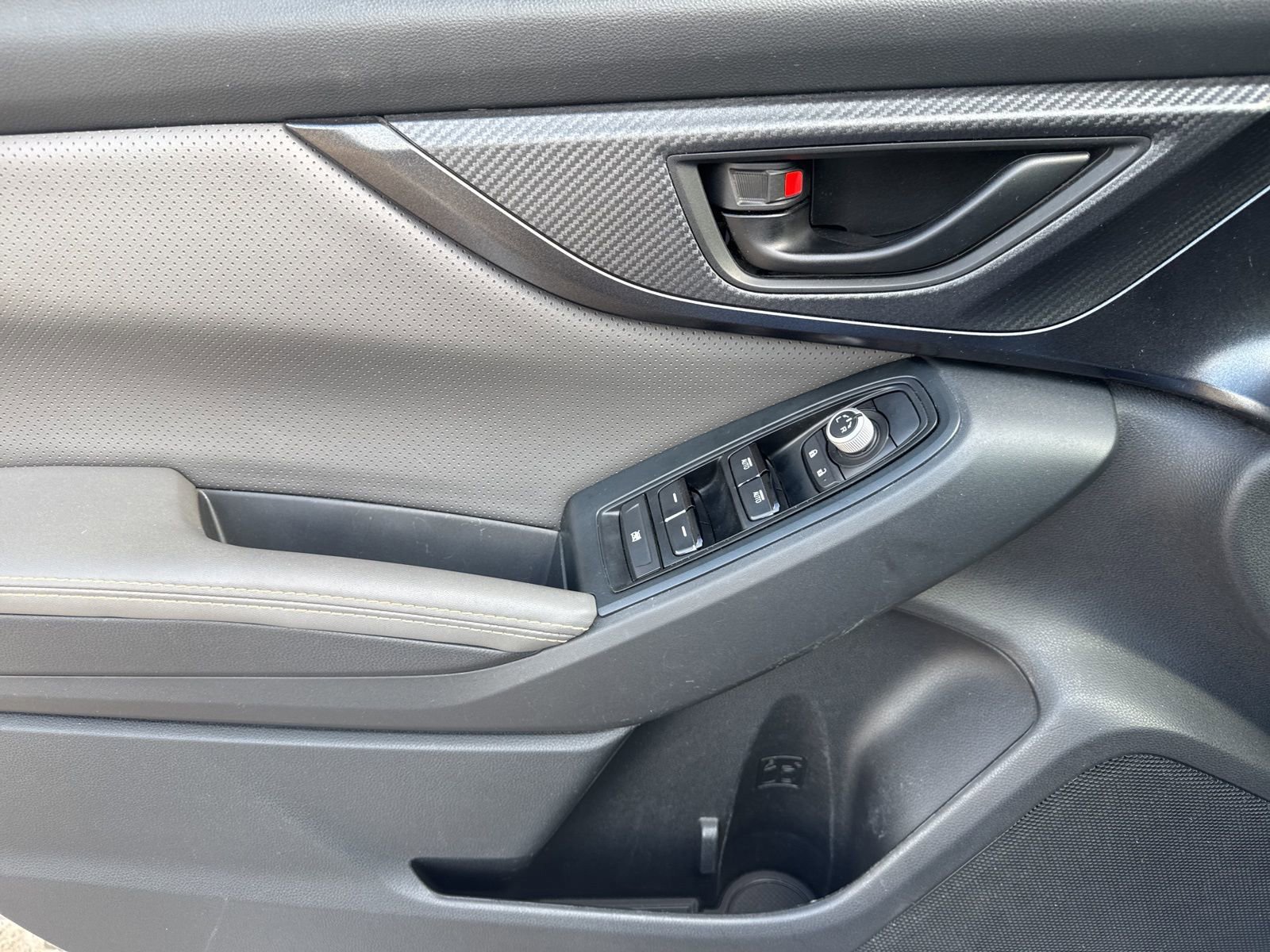 Used 2021 Subaru Crosstrek 2.5i Sport w/ Moonroof Package image 16