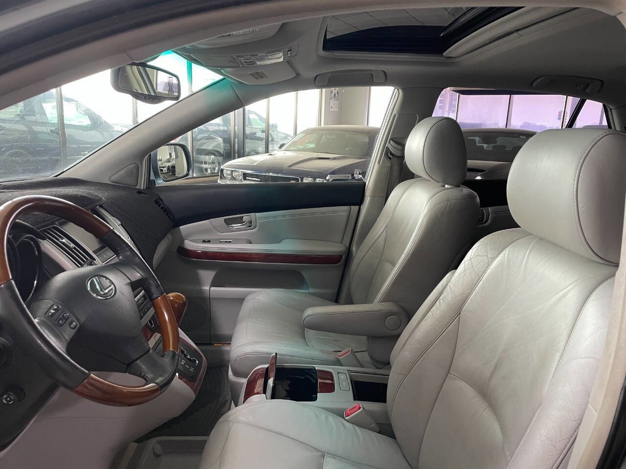 Used 2004 Lexus RX 330 AWD image 14