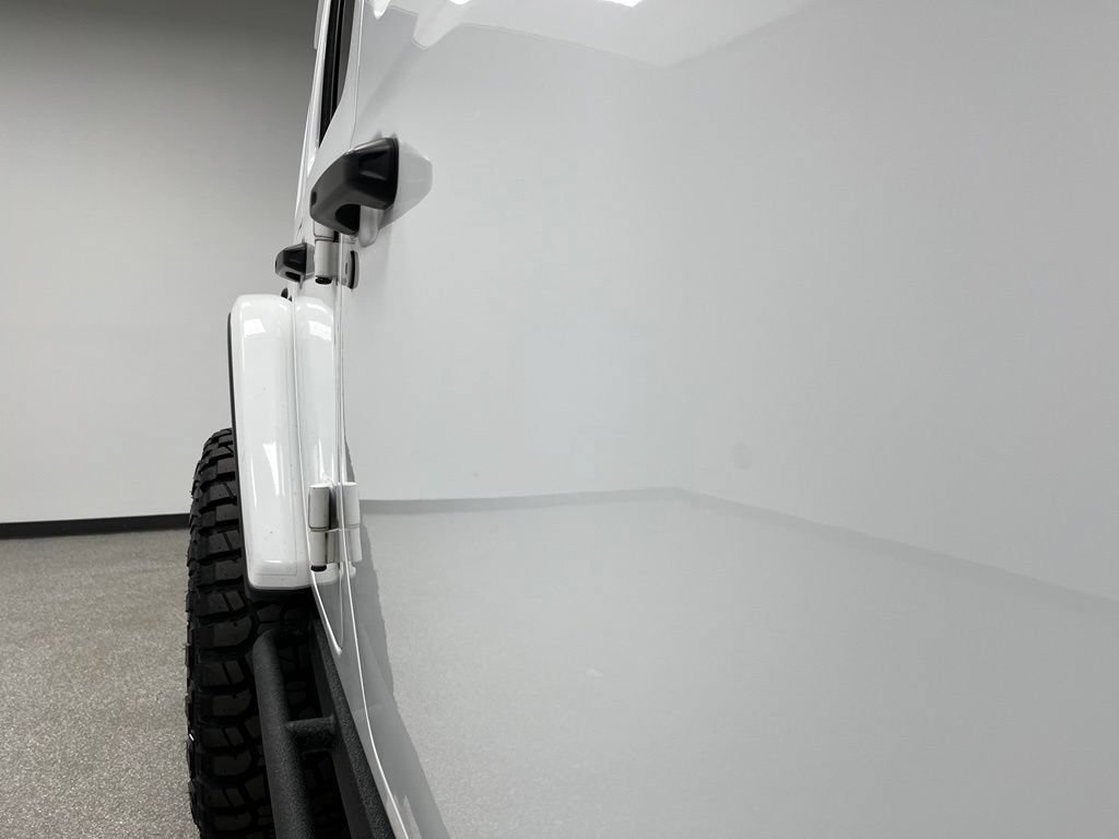 Used 2021 Jeep Wrangler Unlimited Rubicon AWD/4WD image 12