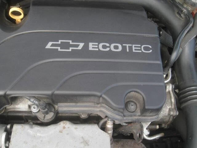 Used 2017 Chevrolet Cruze LT image 28