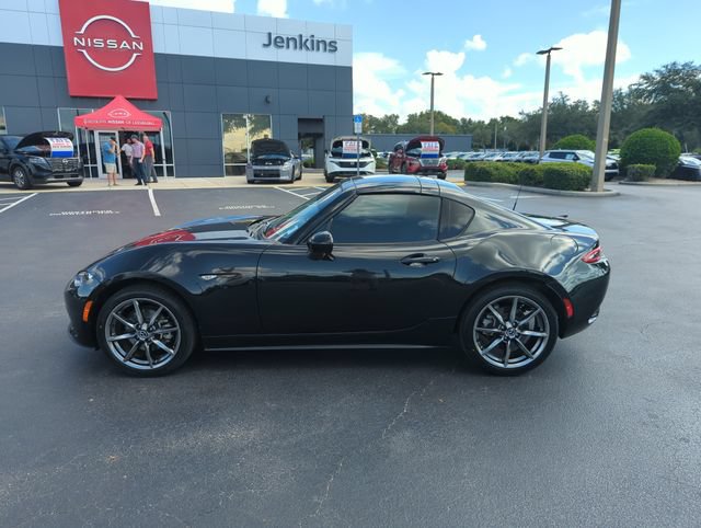 Used 2021 MAZDA MX-5 Miata RF Grand Touring RWD image 11