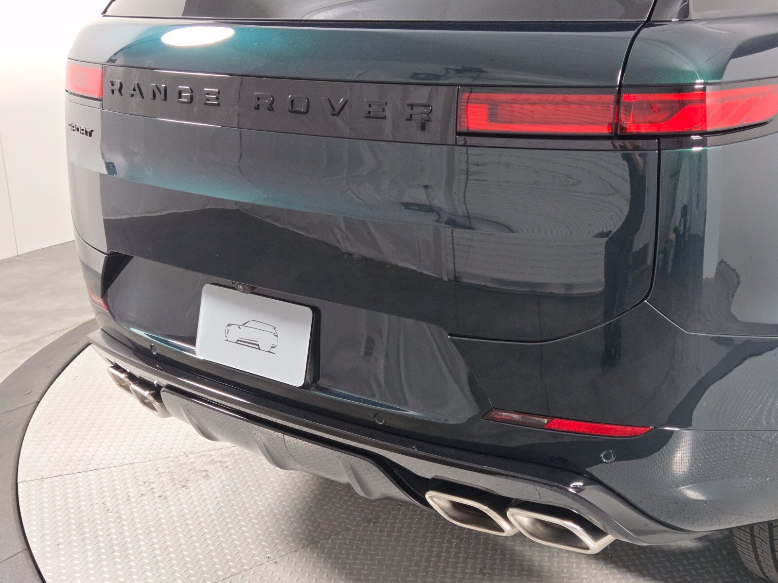 New 2027 Land Rover Range Rover Sport Dynamic SE AWD/4WD image 7