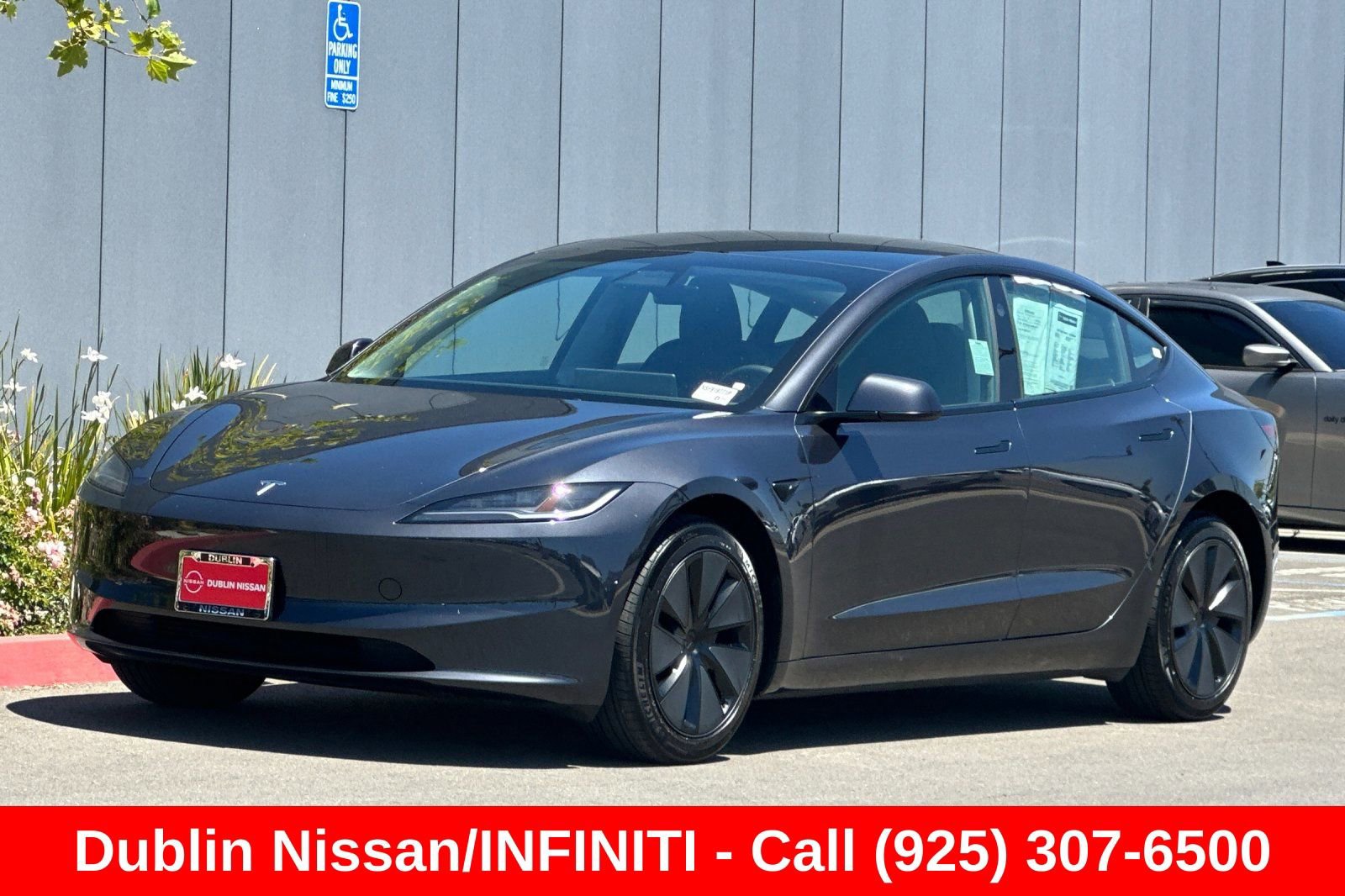 Used 2025 Tesla Model 3 Long Range RWD image 8