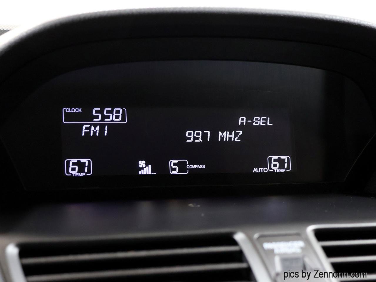 Used 2009 Acura TL SH-AWD image 18