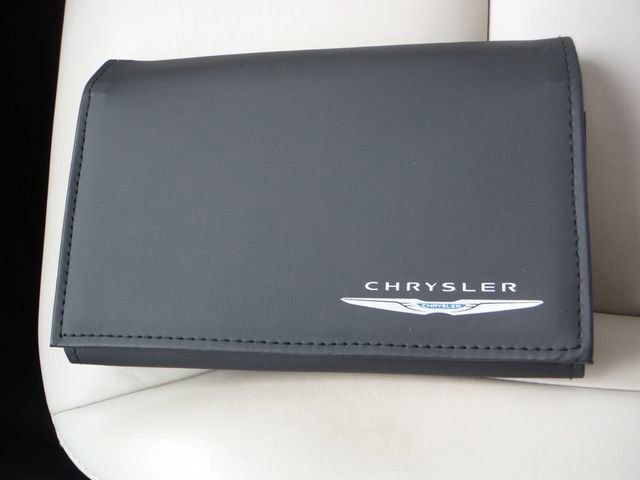 Certified 2018 Chrysler 300 Touring L image 41