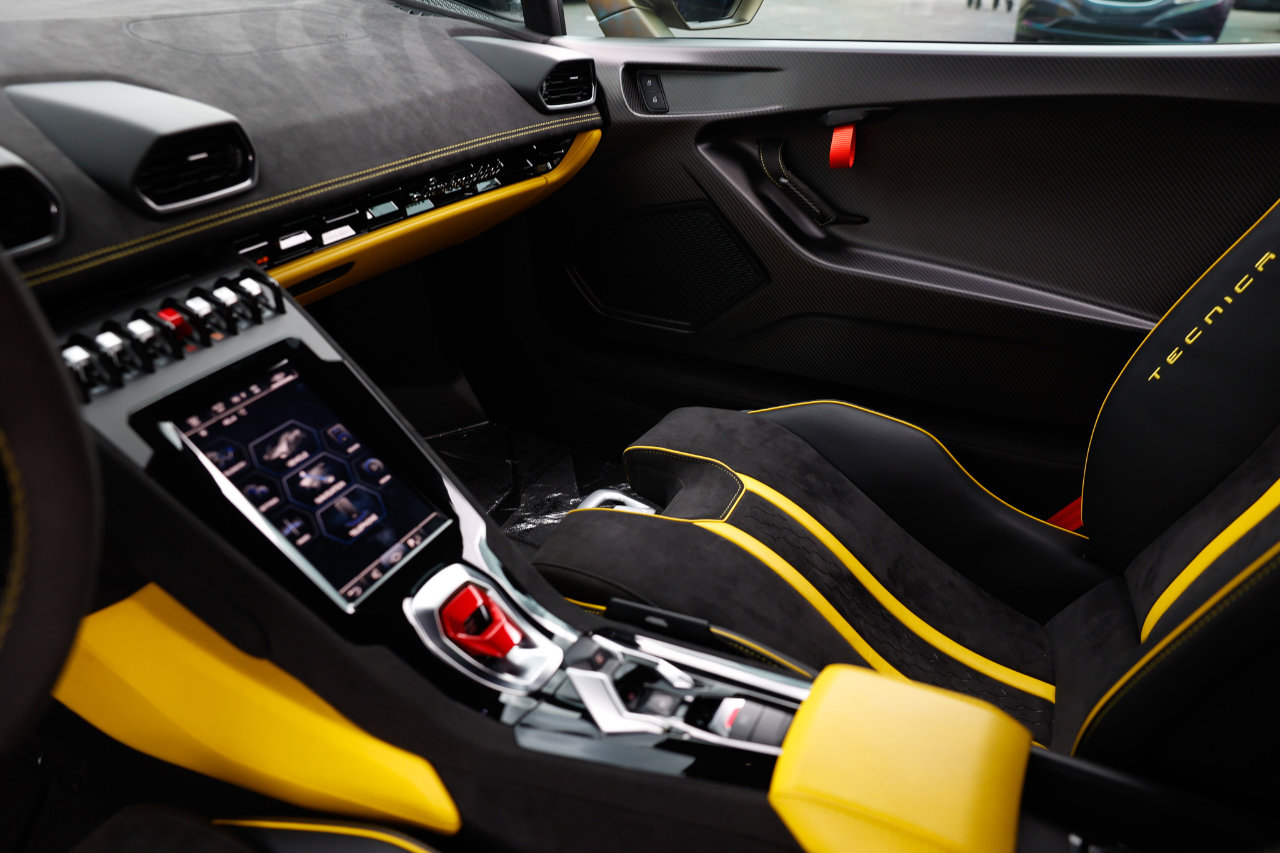 Used 2023 Lamborghini Huracan Tecnica image 20