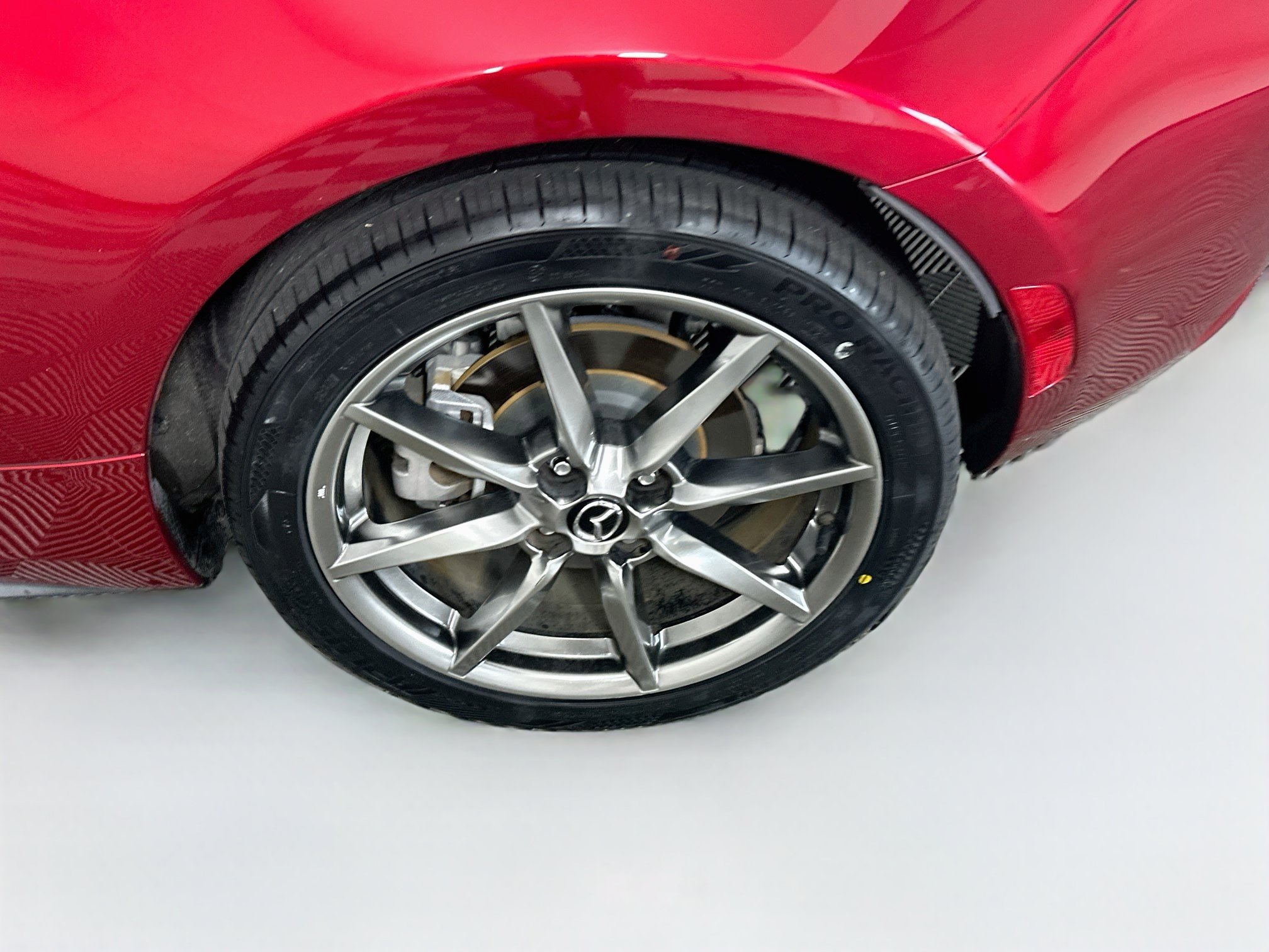 Used 2022 MAZDA MX-5 Miata RF Grand Touring RWD image 11
