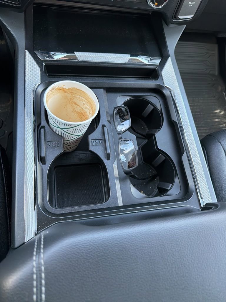 Used 2025 Ford F250 Lariat w/ Lariat Ultimate Package image 5