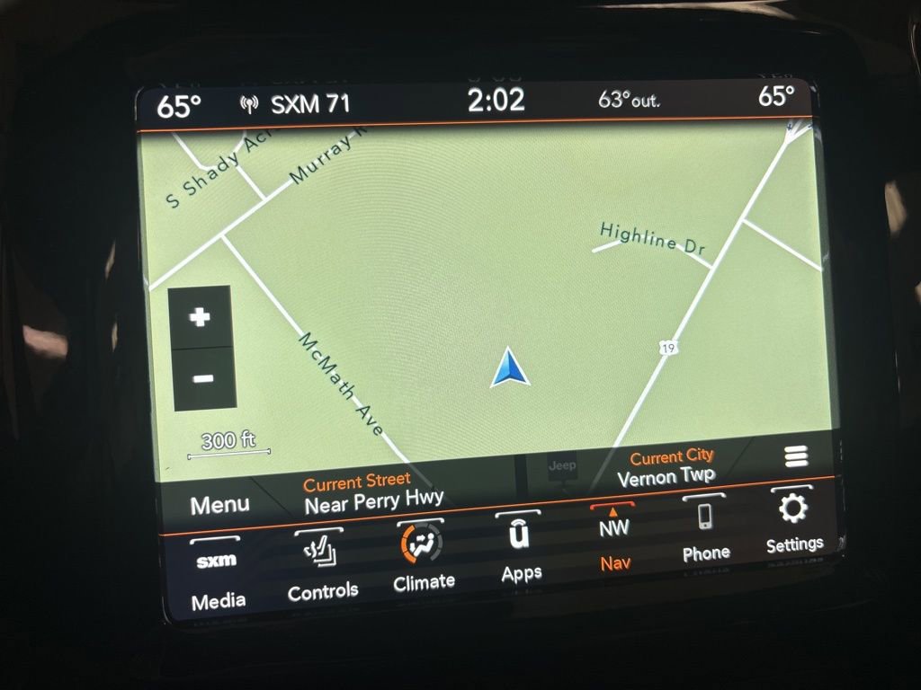 Used 2020 Jeep Cherokee Limited w/ Technology Group image 22