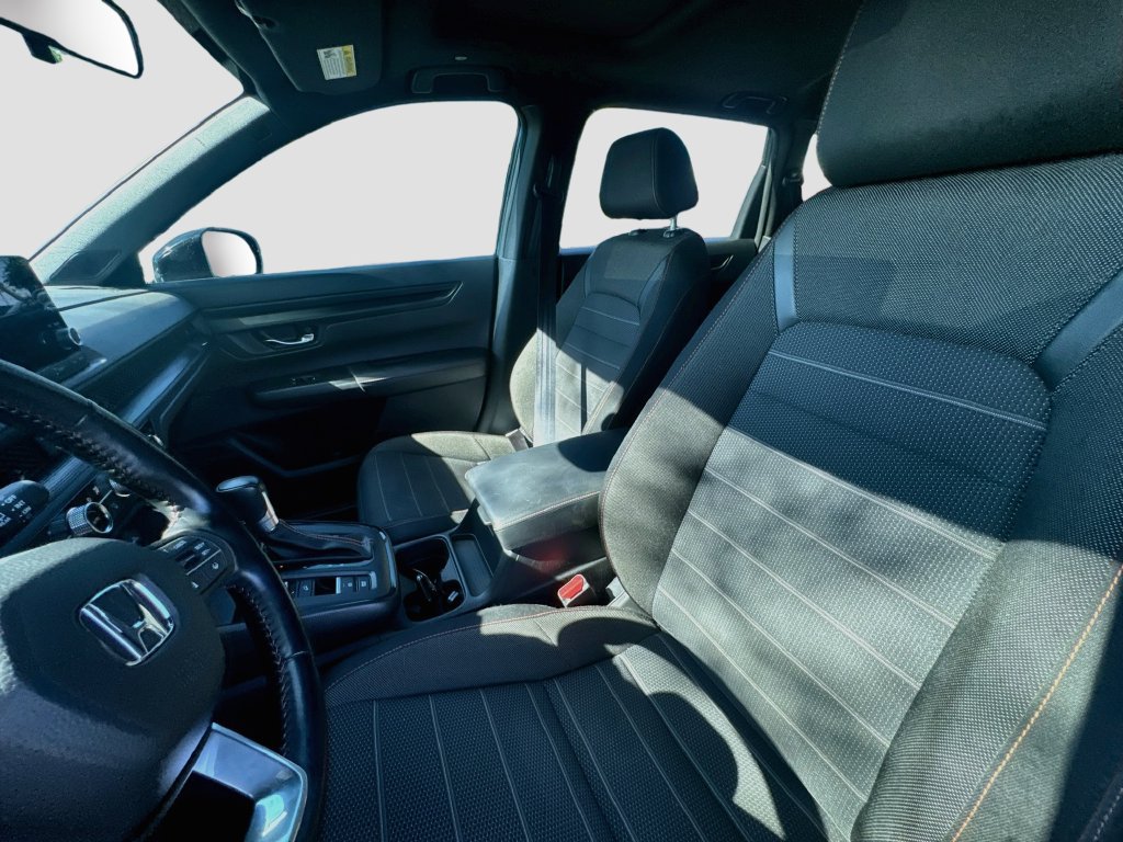 Used 2025 Honda CR-V Sport image 18