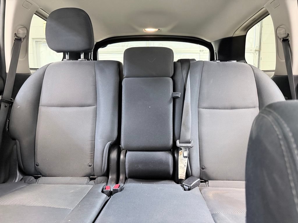 Used 2019 Nissan Pathfinder SV FWD image 16