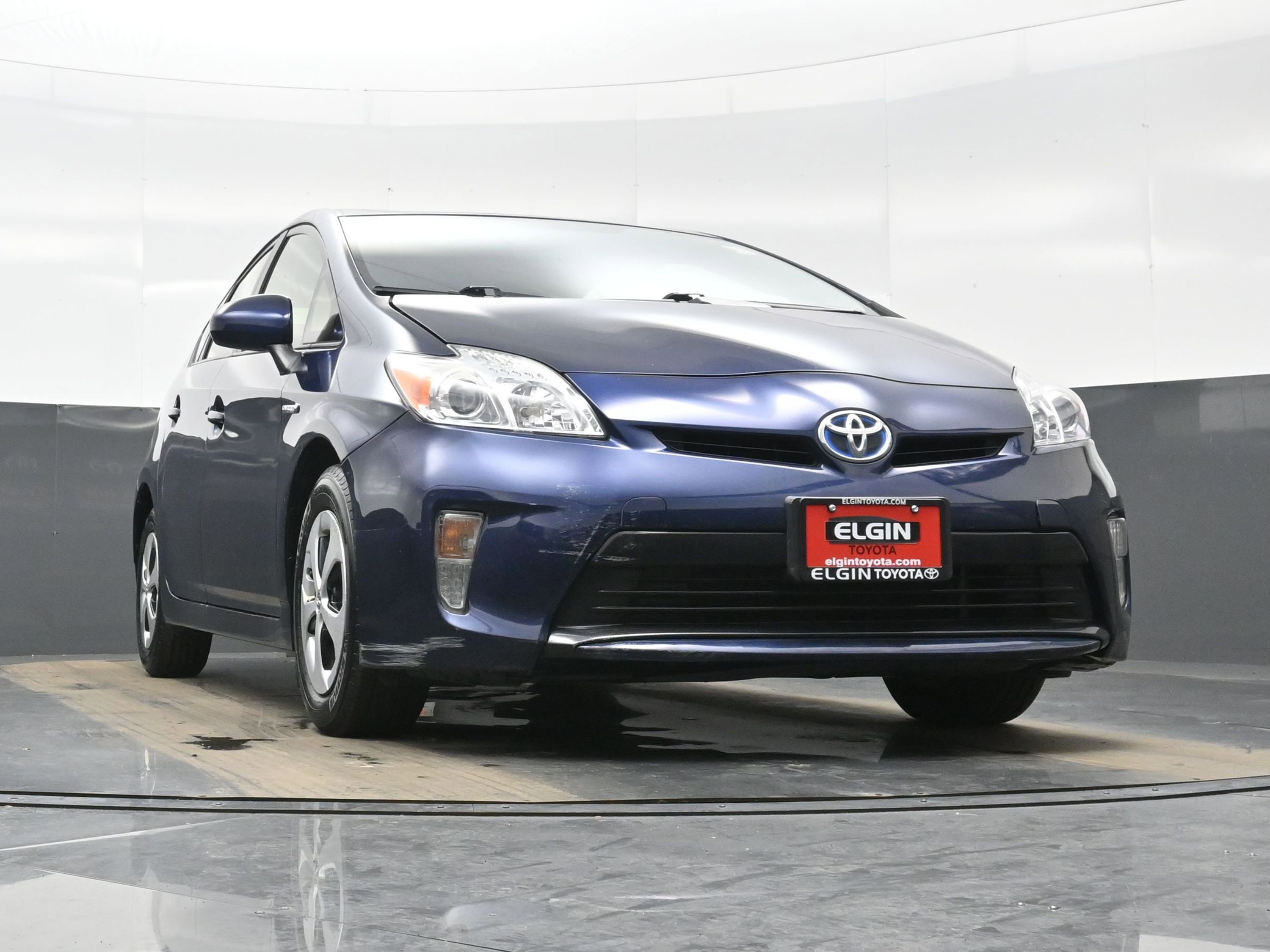 Used 2015 Toyota Prius Two FWD image 25