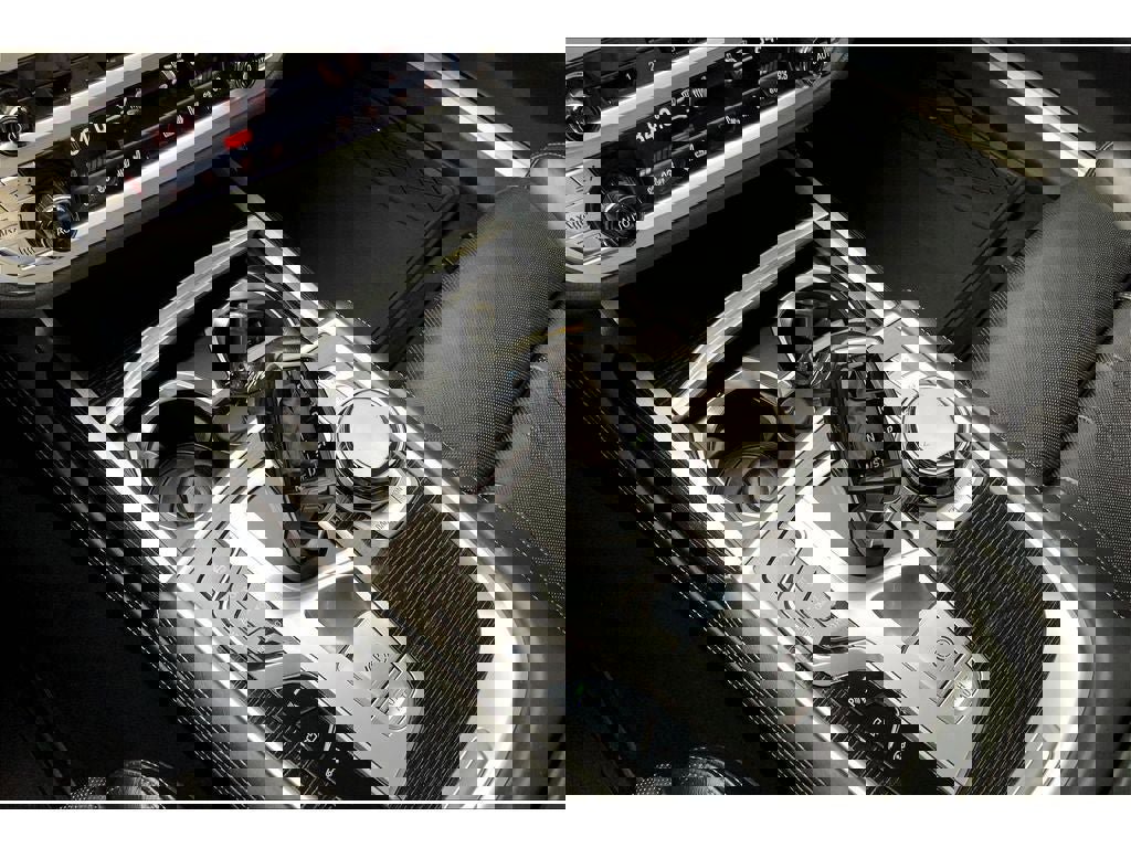 Used 2016 BMW 750i xDrive image 19