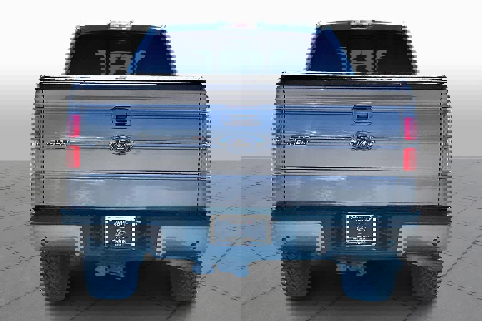 Used 2014 Ford F150 FX4 w/ Equipment Group 402A Luxury image 5