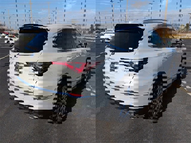 Used 2022 Acura MDX SH-AWD w/ Advance Package image 7