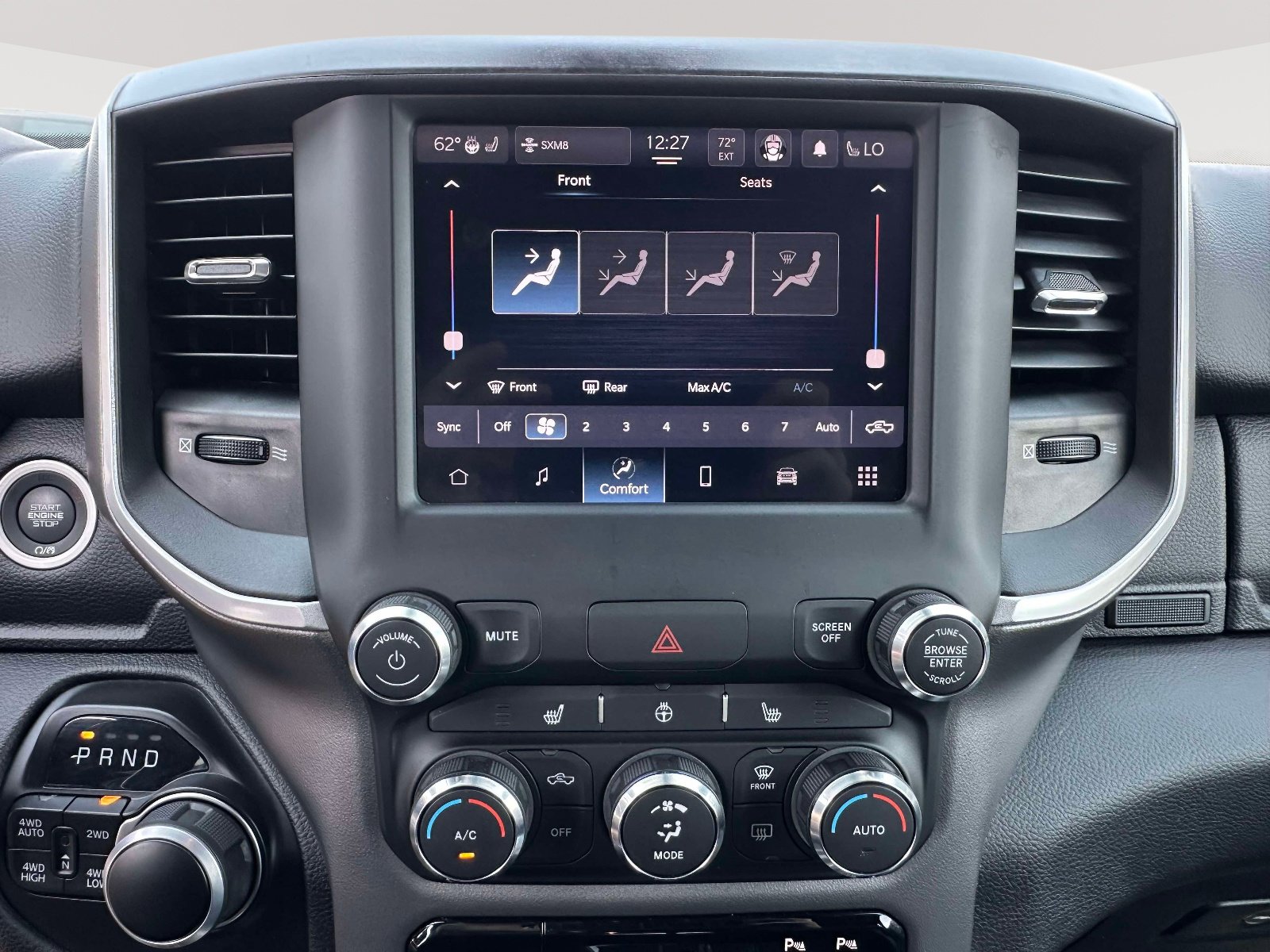 Used 2022 RAM 1500 Big Horn AWD/4WD image 9