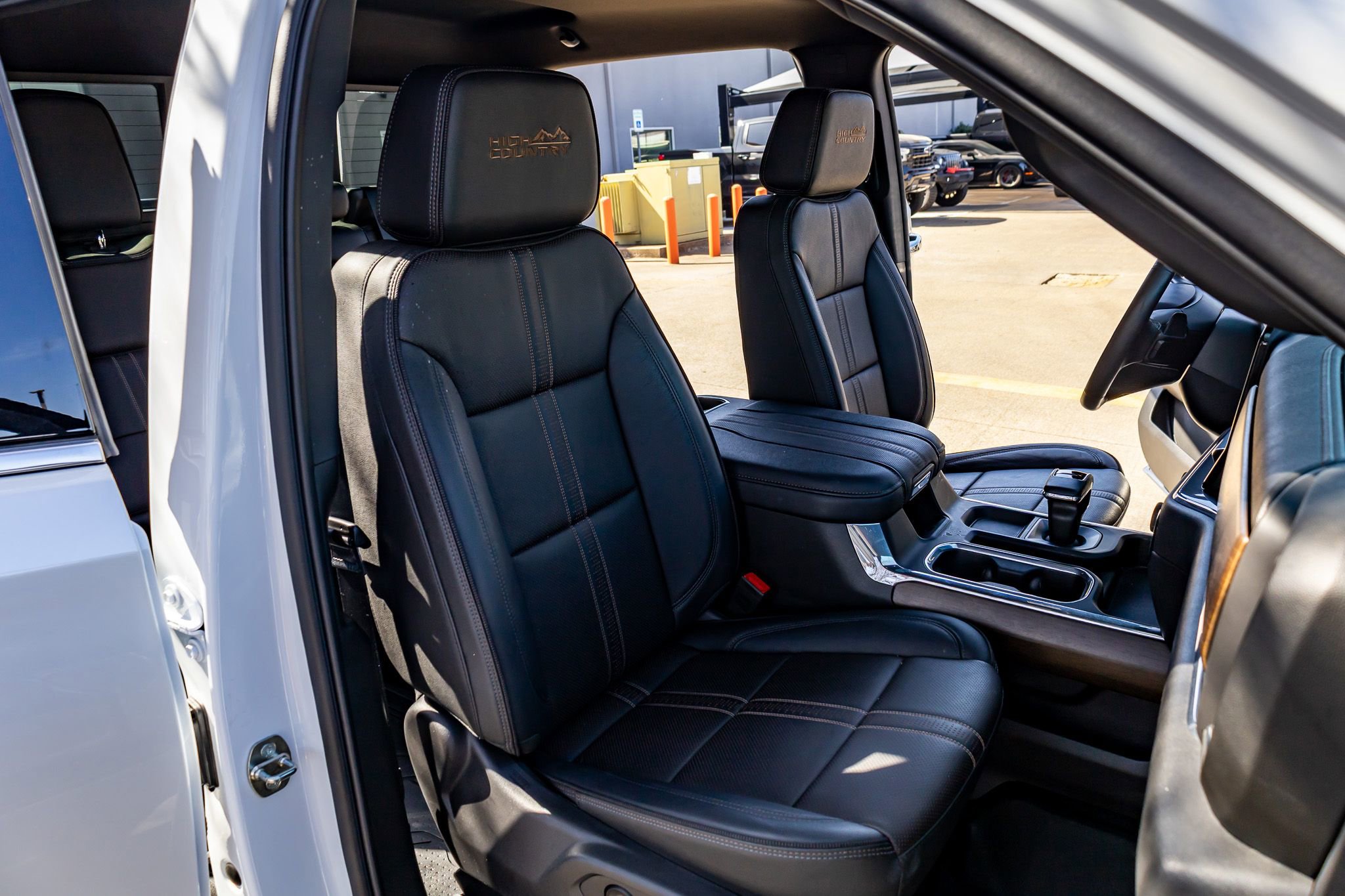 Used 2024 Chevrolet Silverado 1500 High Country w/ Technology Package image 30