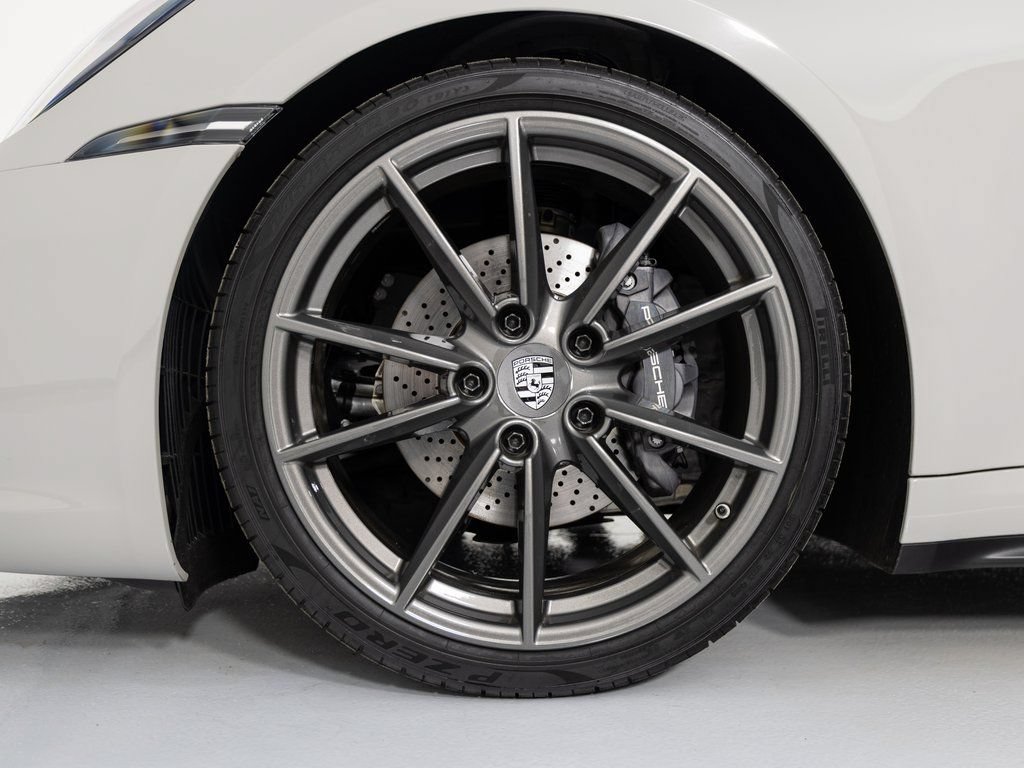 Certified 2024 Porsche 911 Carrera T RWD image 14