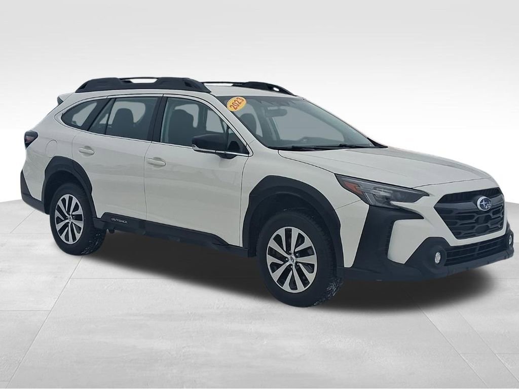 Used 2023 Subaru Outback 2.5i image 3