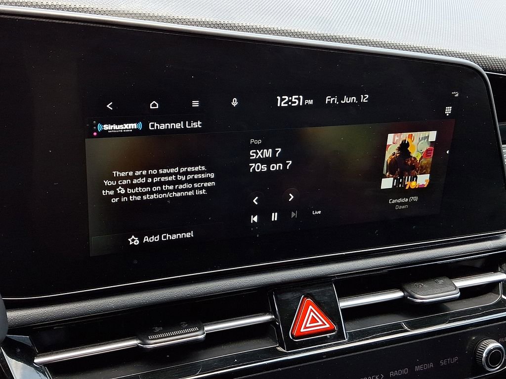 Certified 2023 Kia Niro EX FWD image 18