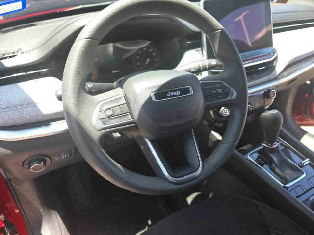 Used 2023 Jeep Compass Sport AWD/4WD image 13
