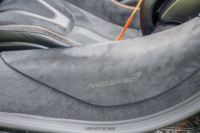Used 2026 McLaren 750S Spider RWD image 48