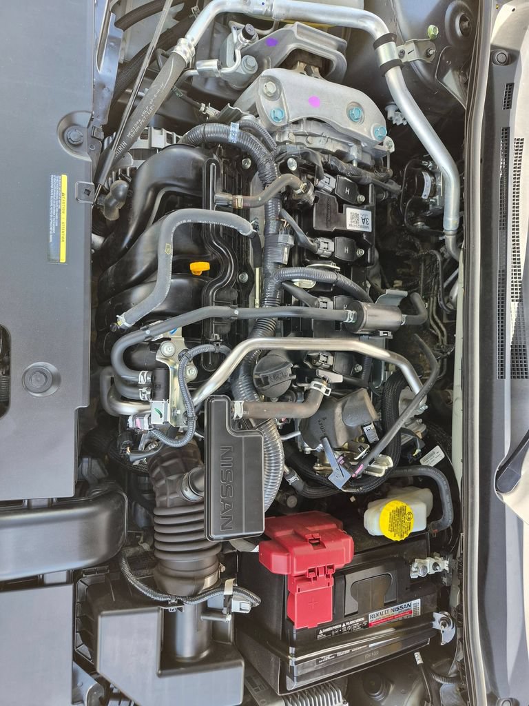 Used 2025 Nissan Sentra SV FWD image 34