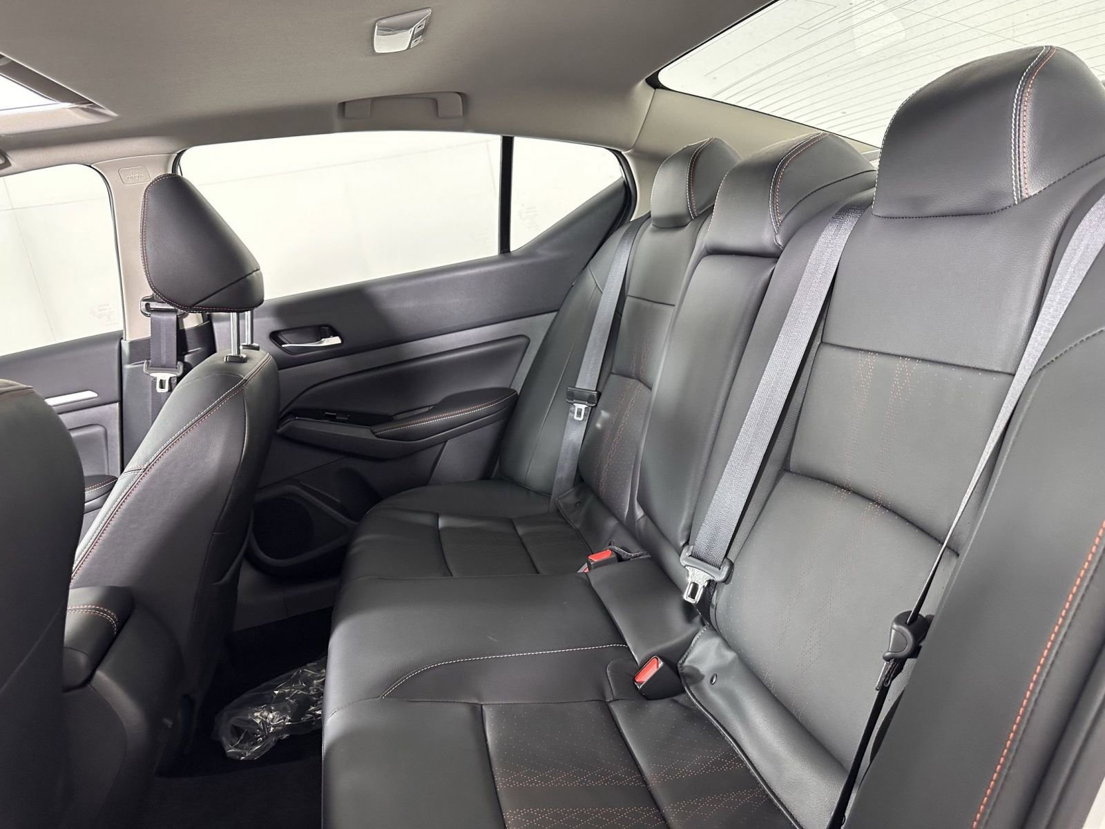 New 2025 Nissan Altima 2.5 SR w/ SR Premium Package image 11