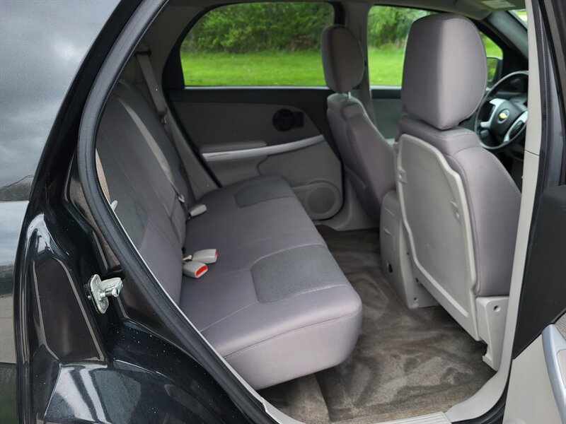 Used 2009 Chevrolet Equinox LT AWD/4WD image 12
