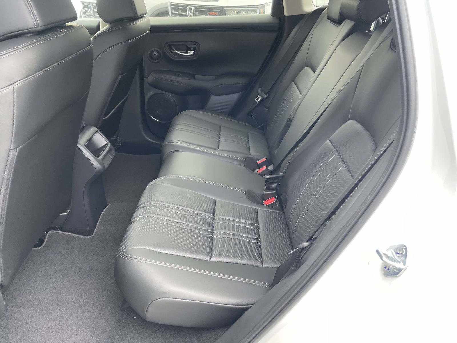 New 2026 Honda HR-V EX-L image 5