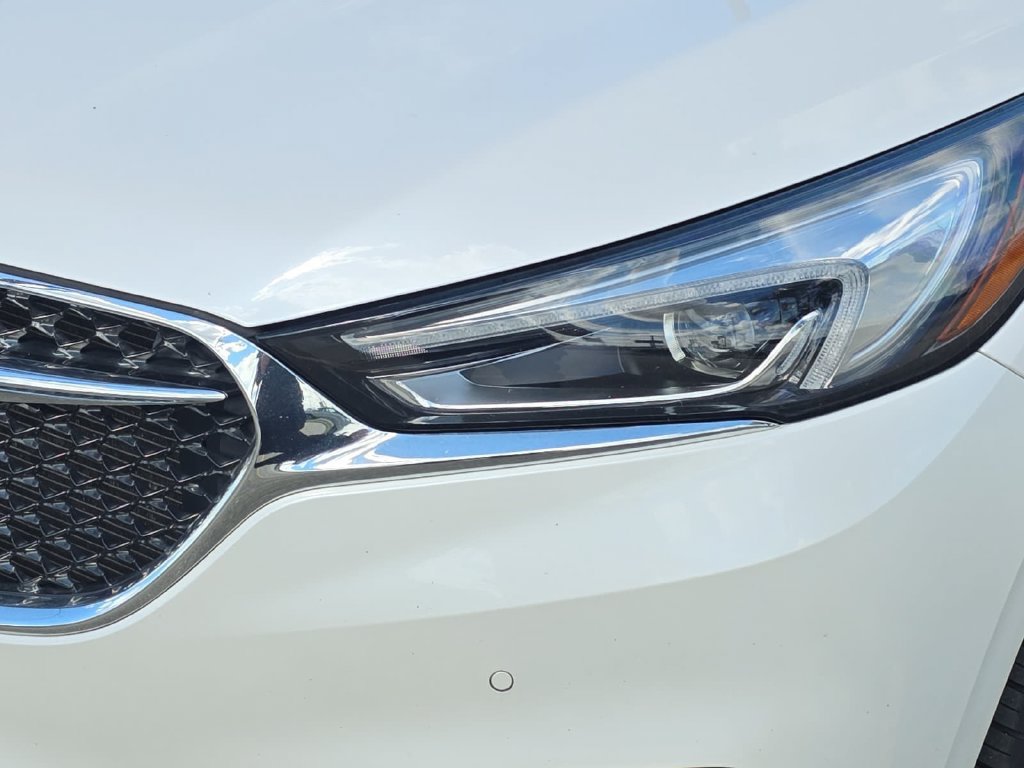 Used 2021 Buick Enclave Avenir w/ Avenir Technology Package AWD/4WD image 33